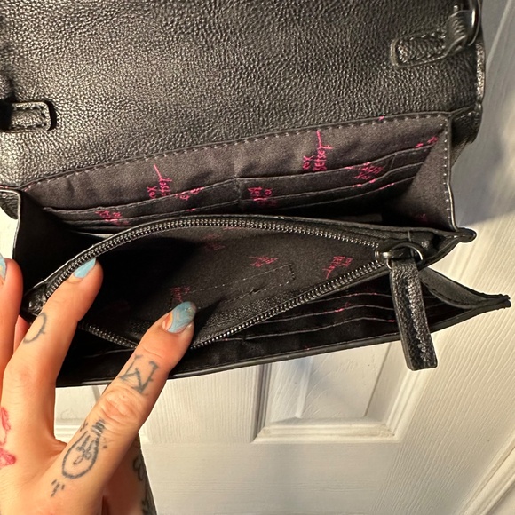 Clutch Crossbody Purse - Picture 10 of 12